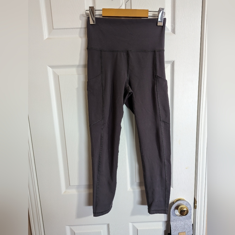American Eagle Small Short Leggings